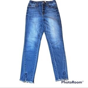 KanCan Estilo jeans raw zipper hem